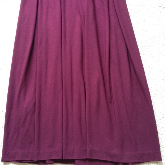 Donna Ricco Burgundy Dress - Picture 7 of 9